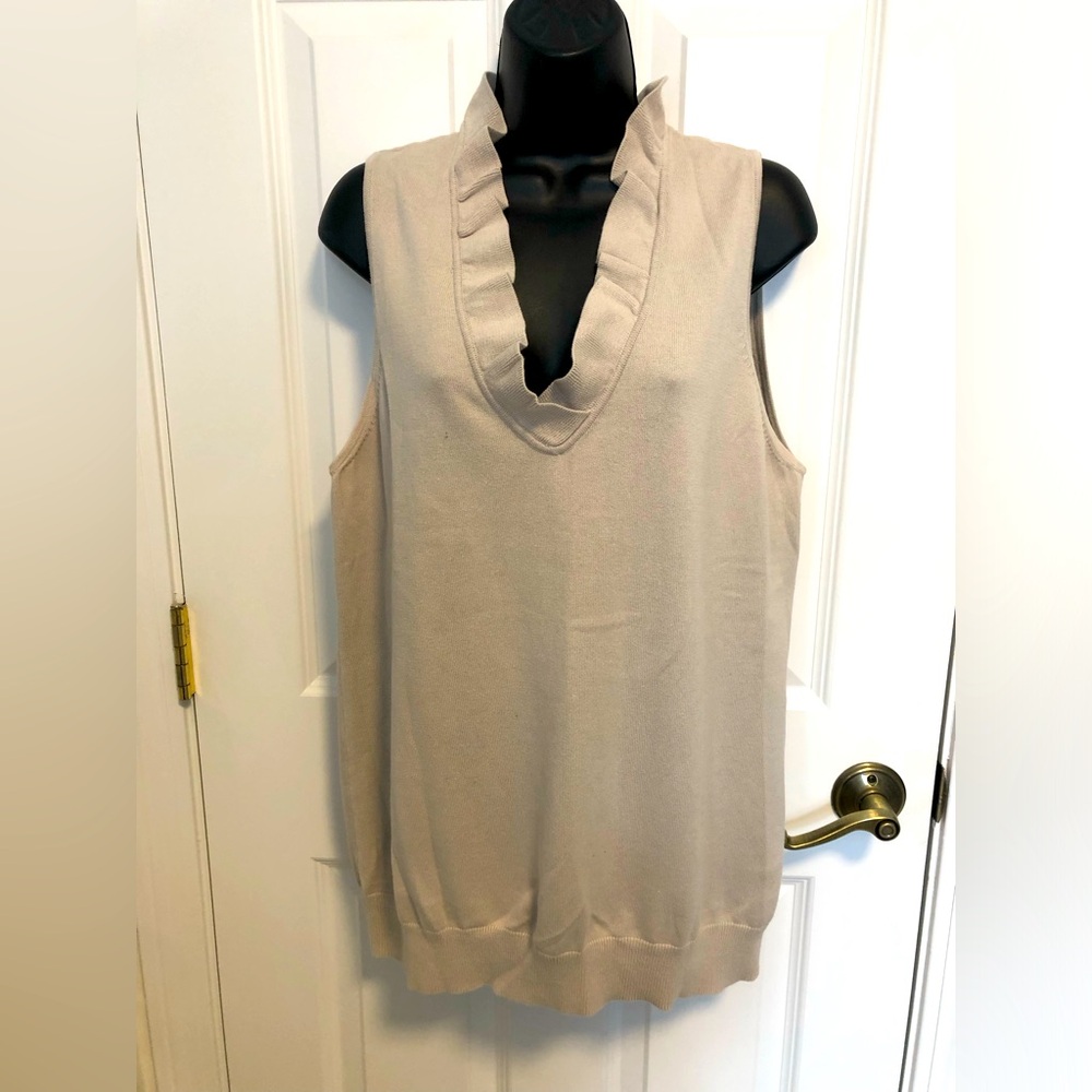 Loft- Ann Taylor  XL sleeveless cotton sweater. V-neck with ruffle. Beige.